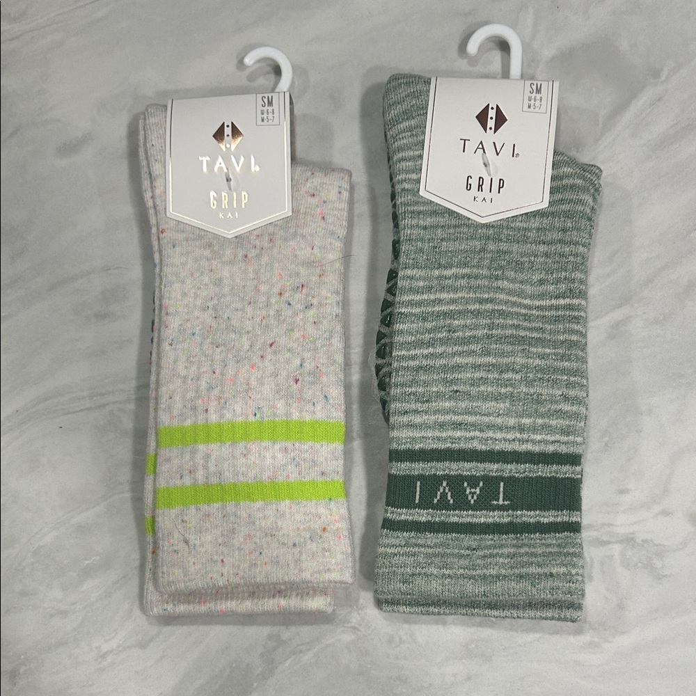 NWT! 2 Pair of Tavi Noir Kai Grip Socks - Sz. Small